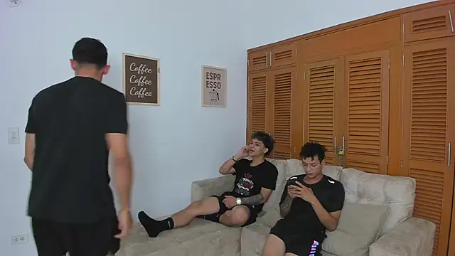 brutal_revolution's cam snapshot