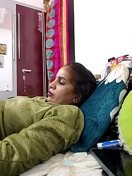 Hotty-Nidhi live sex cam