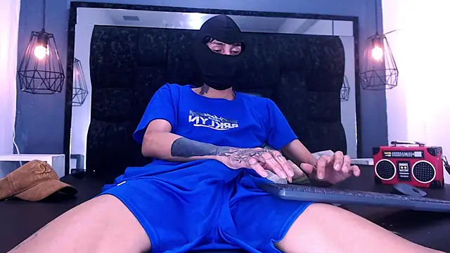 Daniel_delux_ live sex cam