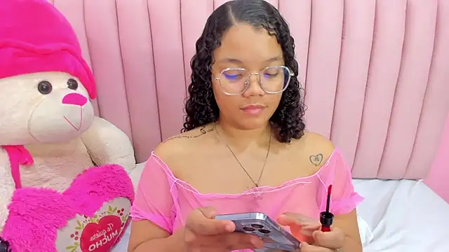 ISABELLA_020 live sex cam