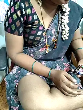 lolida69thamil live sex cam