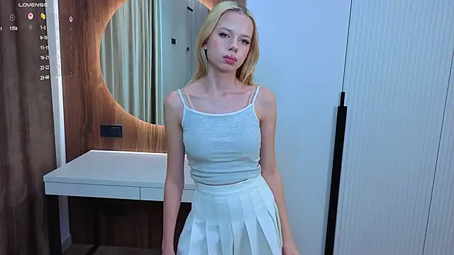 DorisCandelario live sex cam