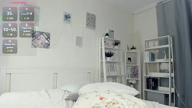 ZaraBluitt live sex cam