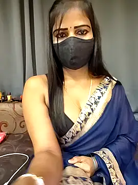 Misss-julli live sex cam