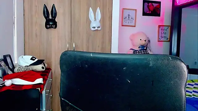 Amber_bigdick22 live sex cam