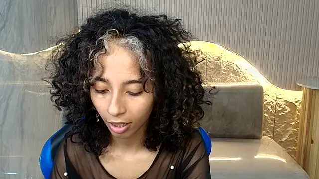 Agnis_ink_r live sex cam