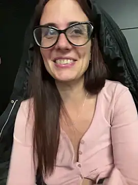 NataKitten live sex cam