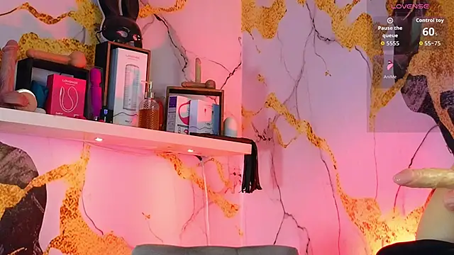 Nijinsky_LatinBoy live sex cam