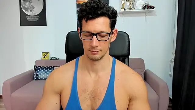 BrutusK08 live sex cam