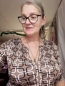 irinamaux live sex cam