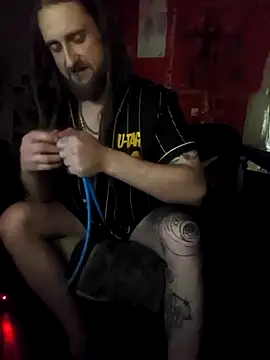 Ozomitro live sex cam