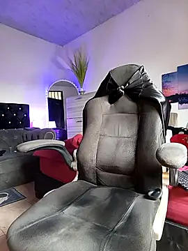 Naughty_Charly live sex cam