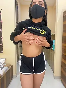 deepikaa_aroraa live sex cam