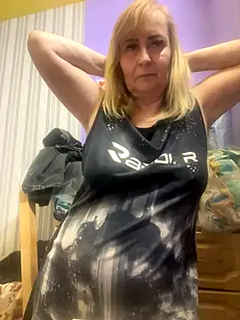 Irina2909@xh live sex cam