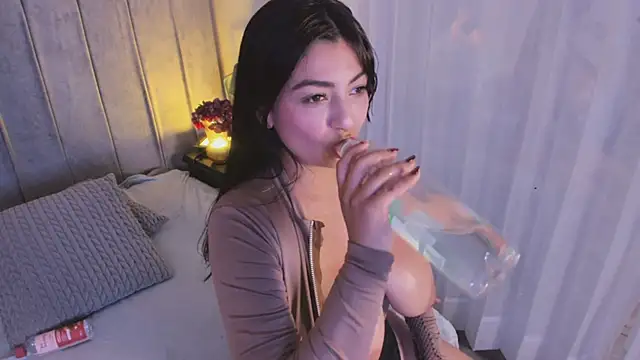 EvaaStevens live sex cam