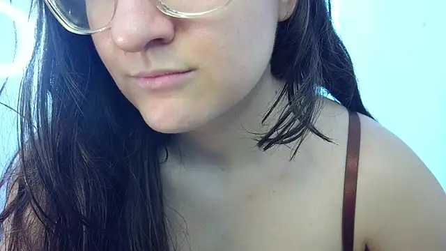 livgomez live sex cam