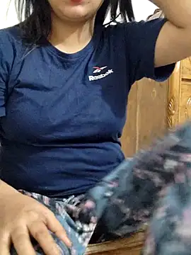 Tanha18 live sex cam