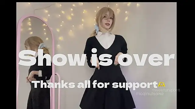 sweetuniporn live sex cam