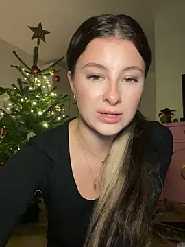 Mia-Minou live sex cam