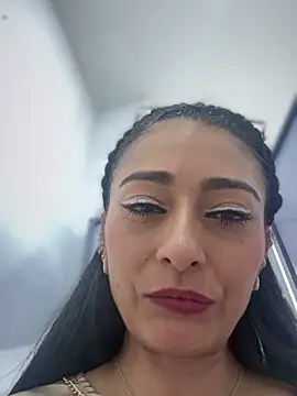 _Bella-Office1's cam snapshot