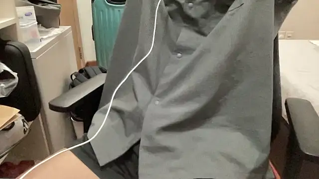 16hornydog live sex cam