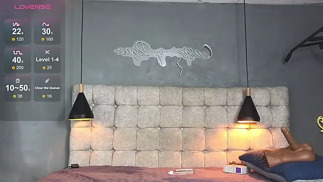 Horny_nick18 live sex cam