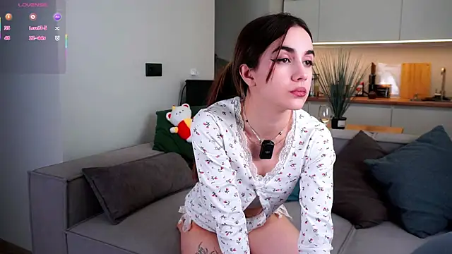 CupSizeGirl live sex cam