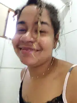 VitoriaFernandes live sex cam