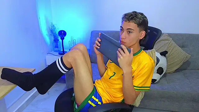 yulian_vasquez live sex cam