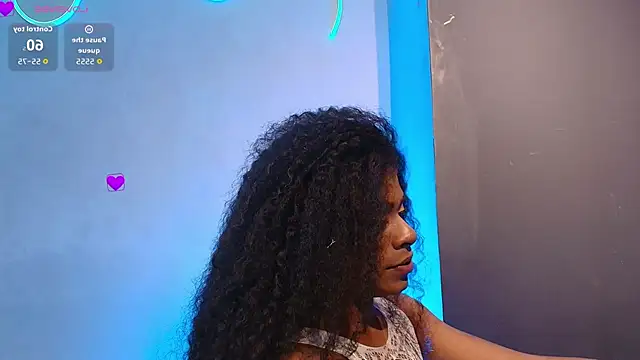 NaomiQueents live sex cam