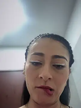 _Bella-Office1's cam snapshot