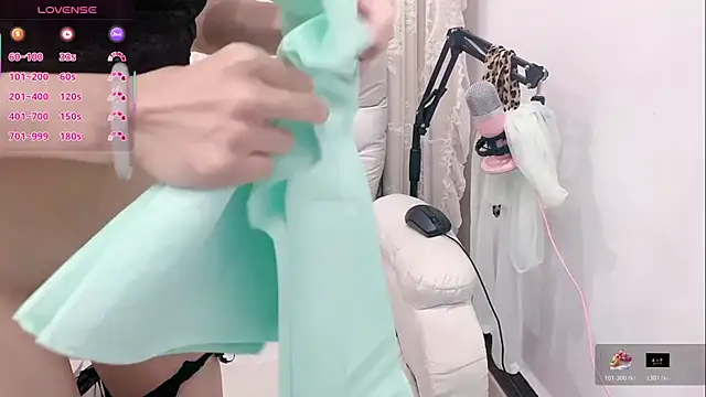 tuantuanle live sex cam