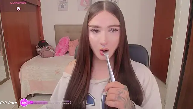 Miley_Baker live sex cam