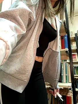 Sophie_Avory live sex cam