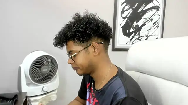 boylittle19cm live sex cam