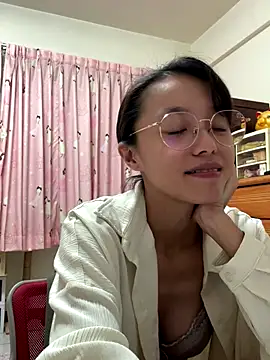 ladypaggy live sex cam