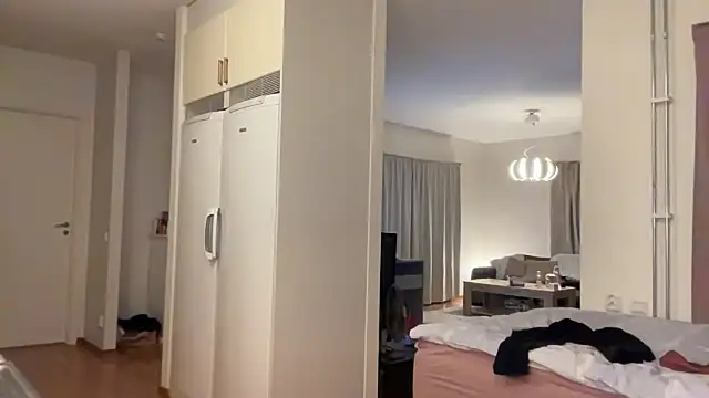 cumwithmee3 live sex cam