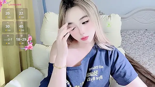 Caitlyn__ live sex cam