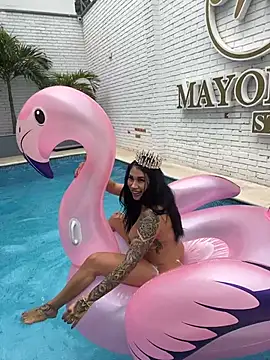 kiim_taaylor live sex cam