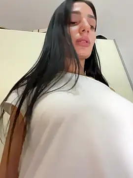 VickyM99 live sex cam