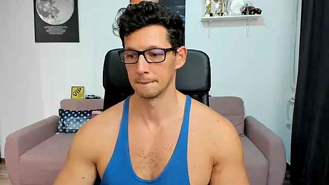 BrutusK08 live sex cam