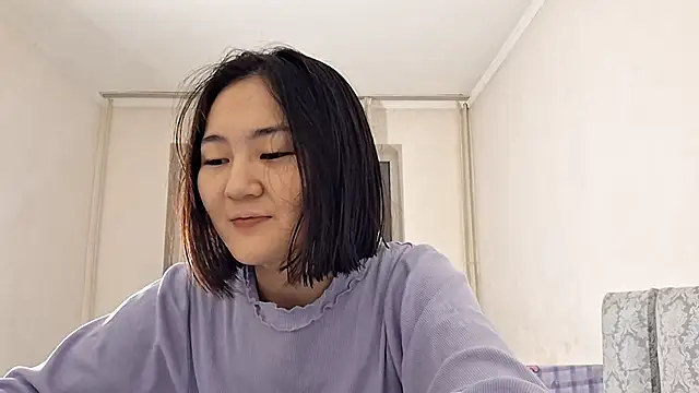 Lyndasilk live sex cam