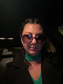 LoveSperm75 live sex cam