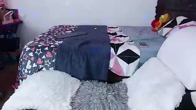 Candy-love87 live sex cam