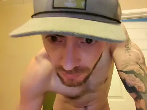 Huntzg23 live sex cam