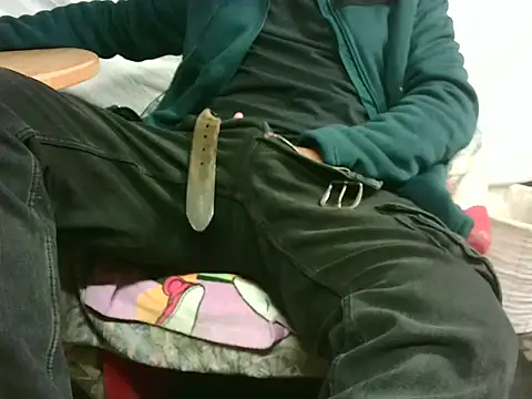 Giulio35_Pika live sex cam