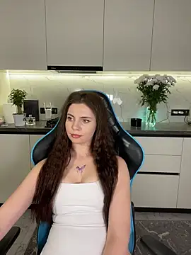 CurlyLara live sex cam