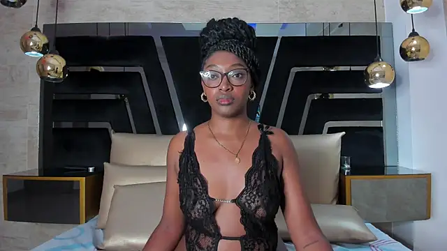 YallianaBrooks live sex cam