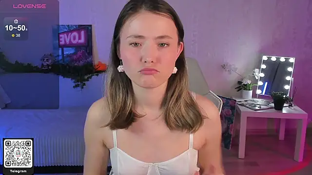 Akemila live sex cam