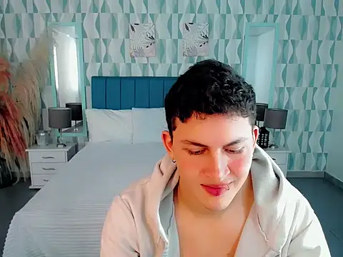 Axel_savage live sex cam